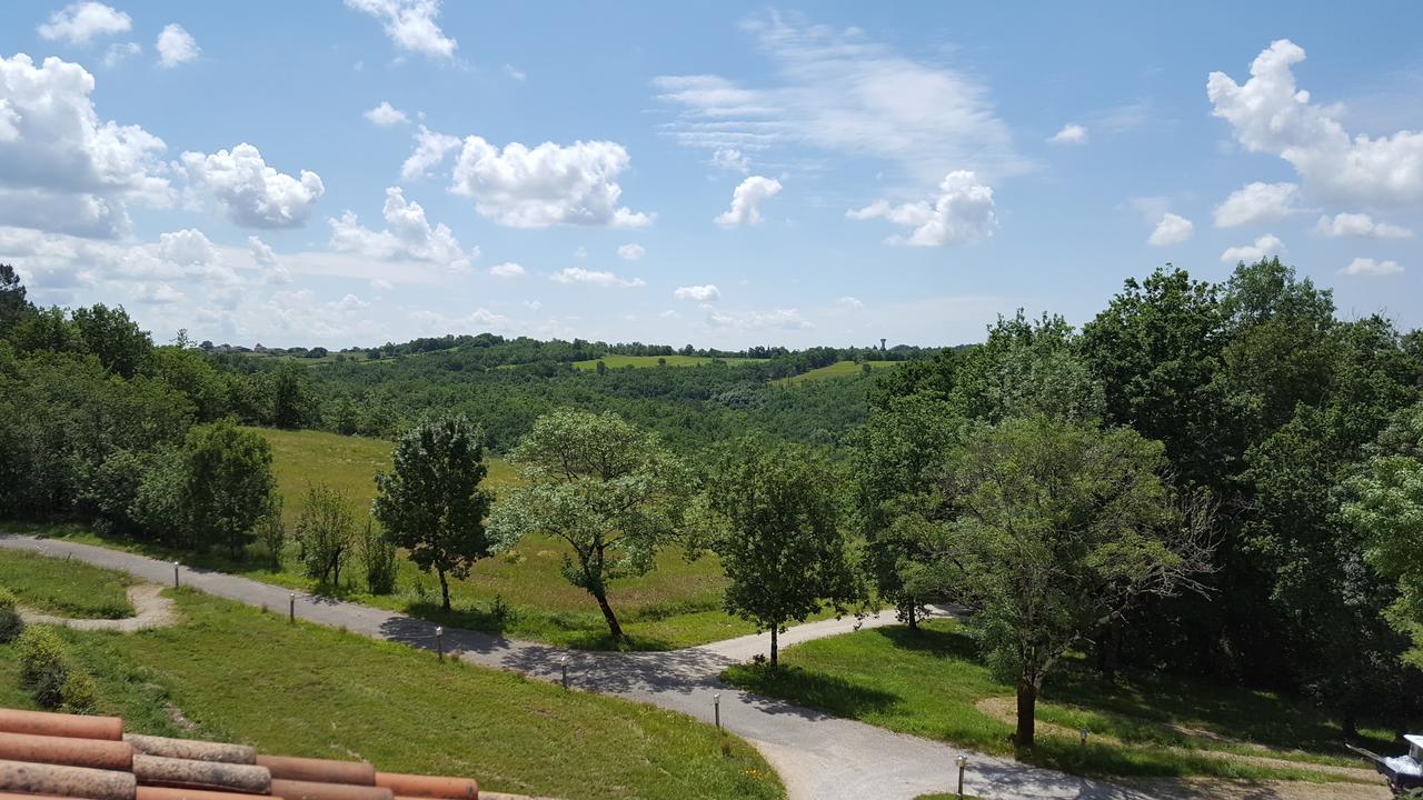 Les Hauts D'Albas Albas  ภายนอก รูปภาพ